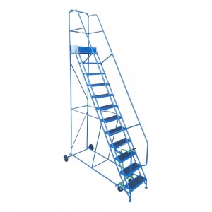 Industrial Mobile Access Steps 550mm Wide